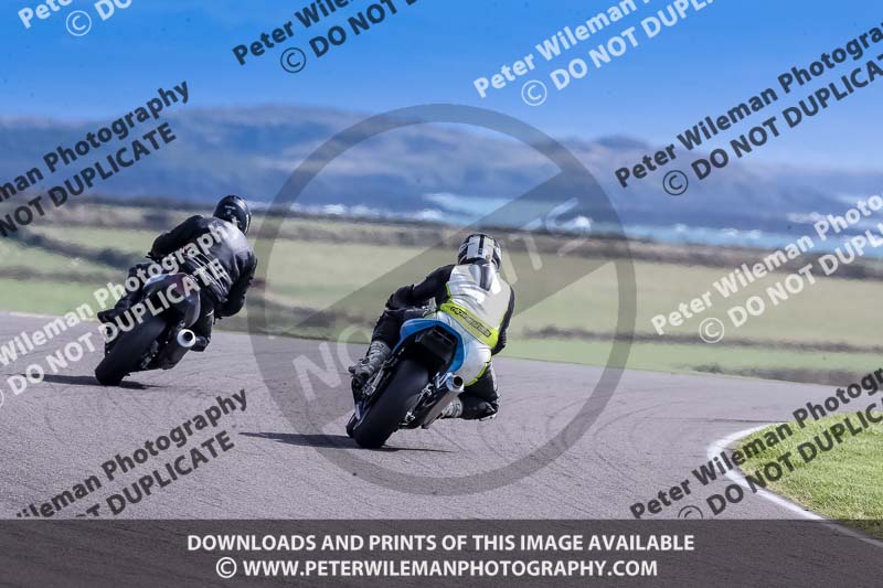 anglesey no limits trackday;anglesey photographs;anglesey trackday photographs;enduro digital images;event digital images;eventdigitalimages;no limits trackdays;peter wileman photography;racing digital images;trac mon;trackday digital images;trackday photos;ty croes